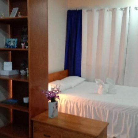 Makan Jamil Transient Home Manila Luaran gambar